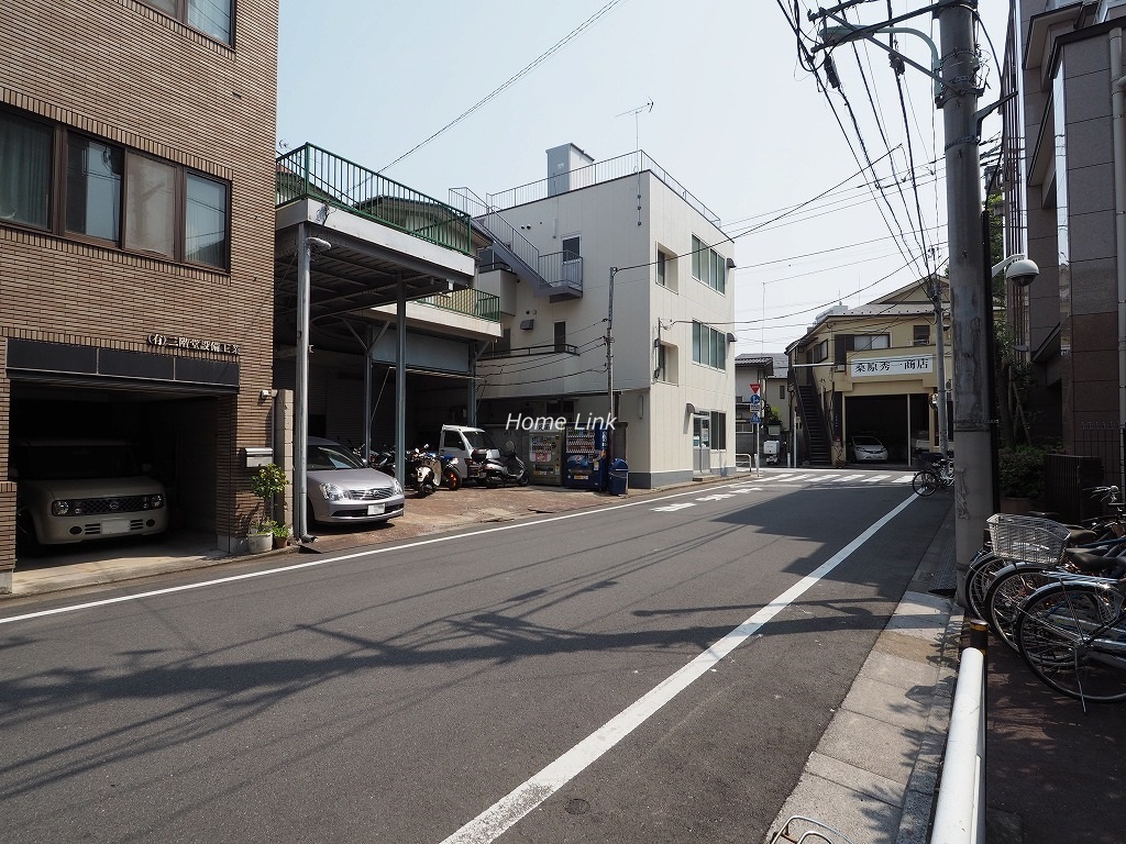 ライオンズマンション大山第6　前面道路